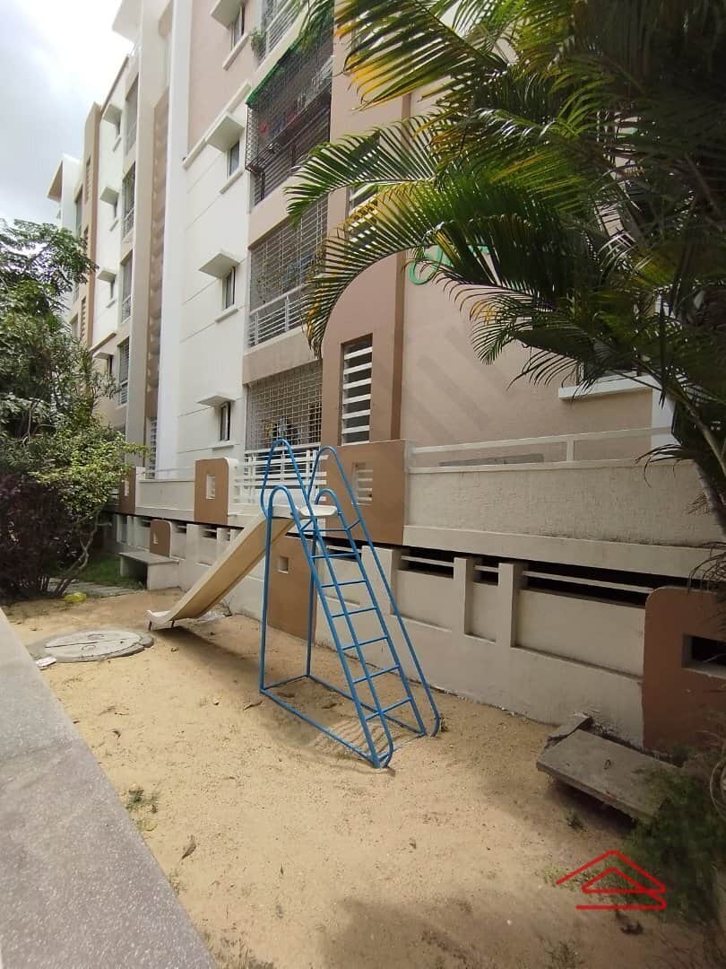 Project: KidsPlayArea