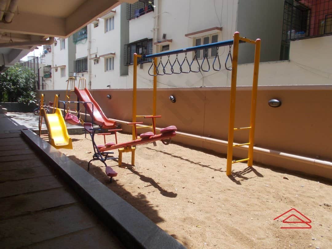 Project: KidsPlayArea