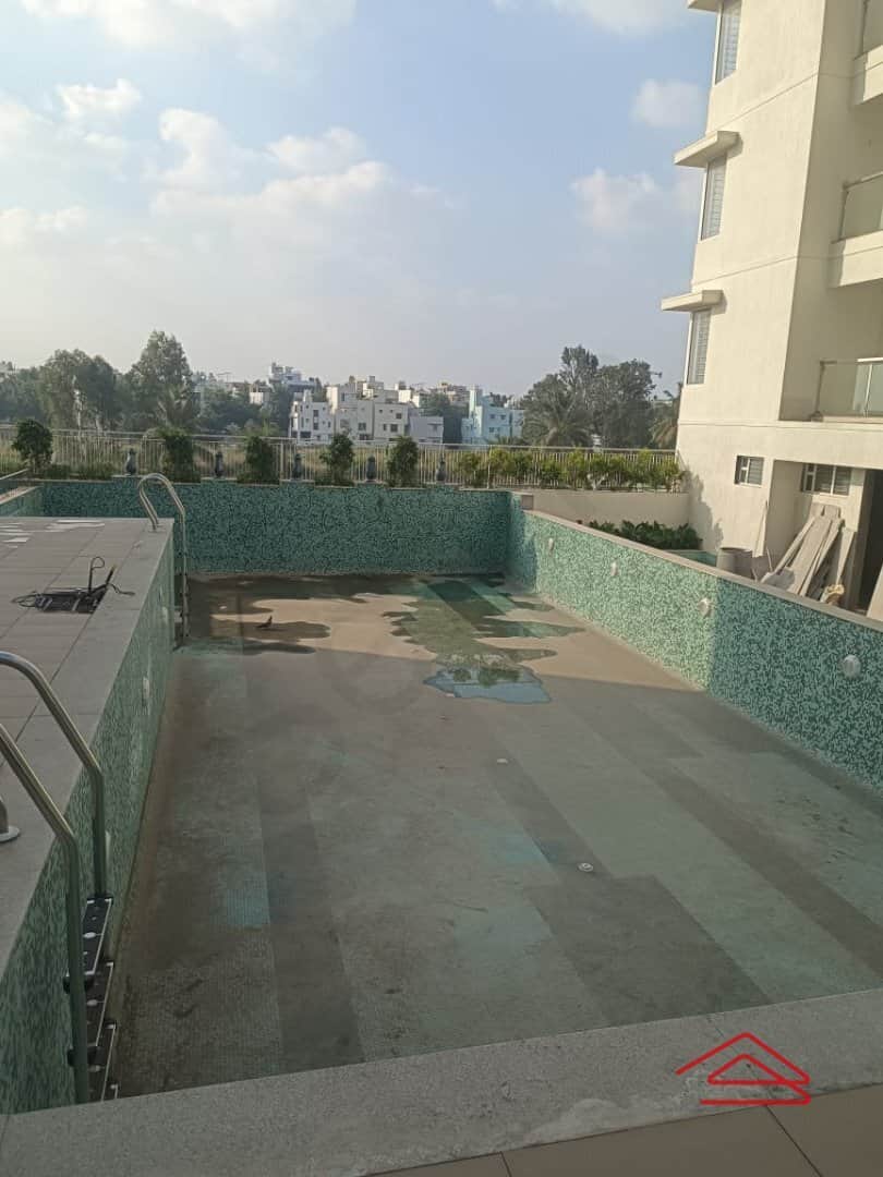 Project: SwimmingPool