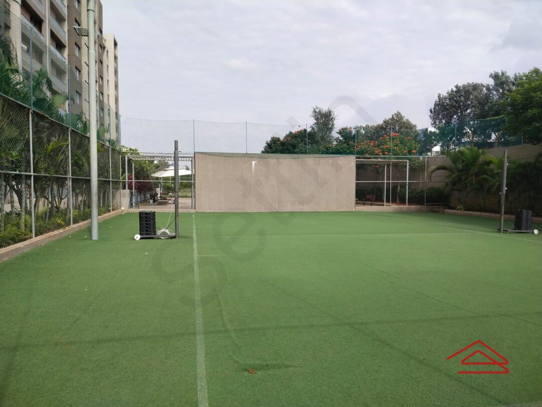 Project: BadmintonCourt