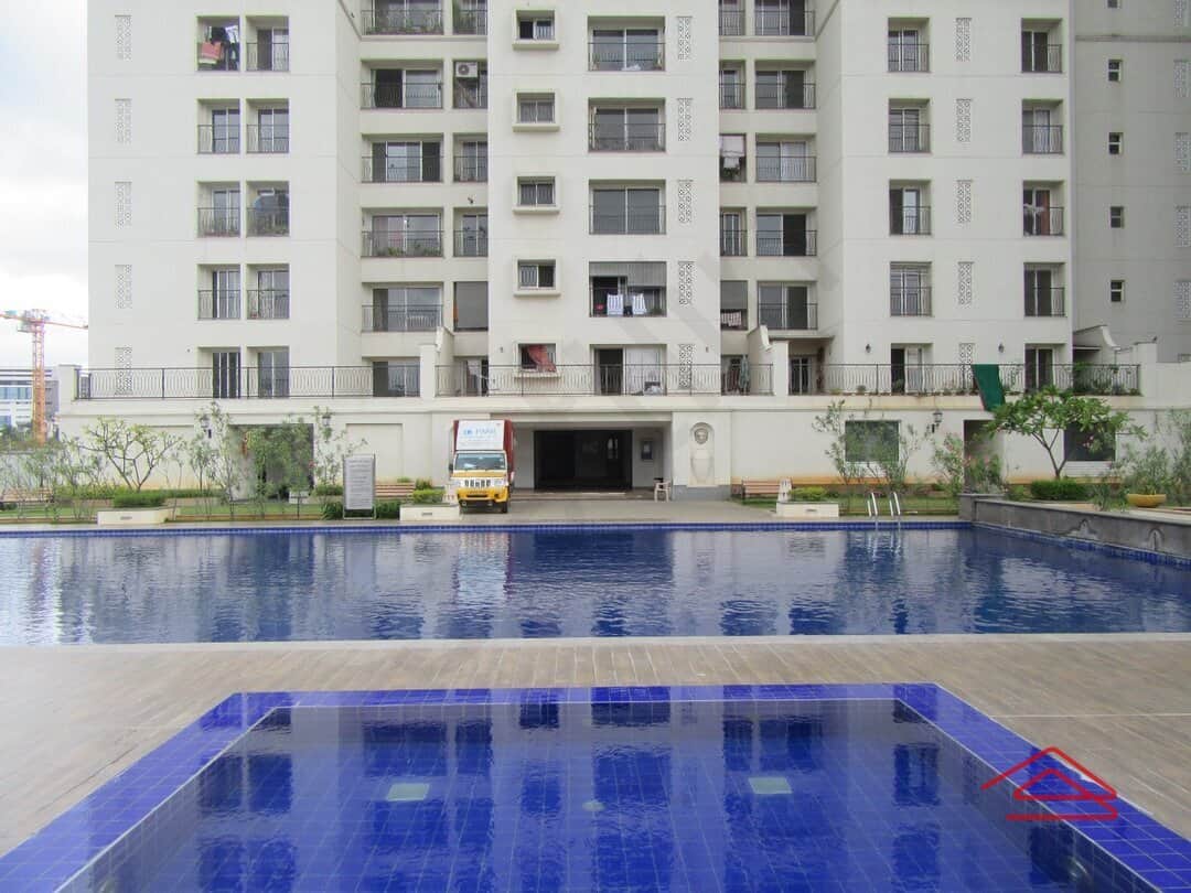 Project: SwimmingPool