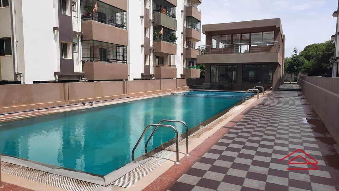 Project: SwimmingPool