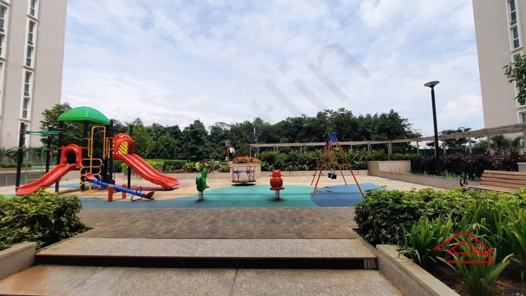 Project: KidsPlayArea