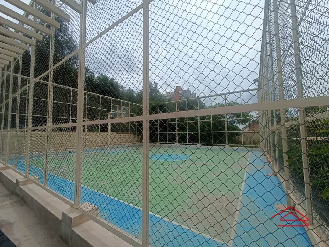 Project: BadmintonCourt