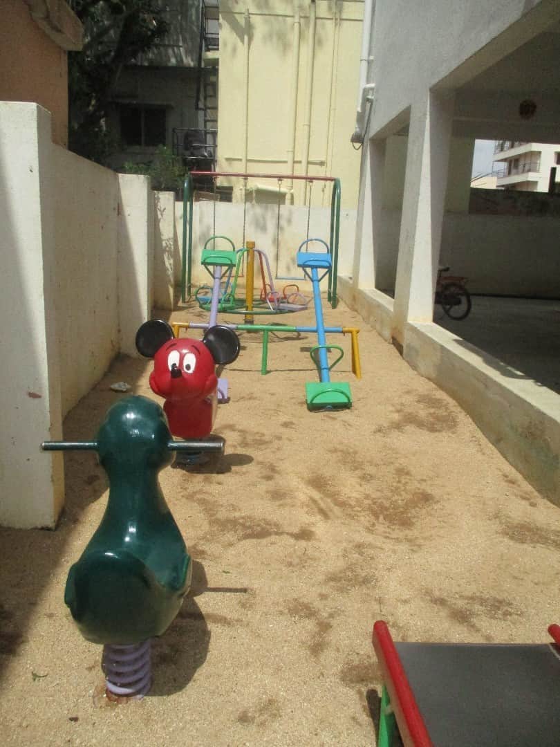 Project: KidsPlayArea