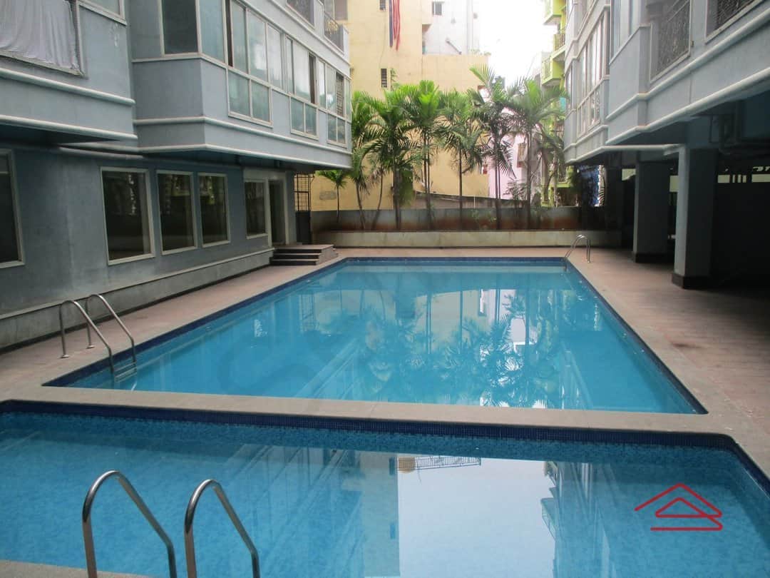 Project: SwimmingPool