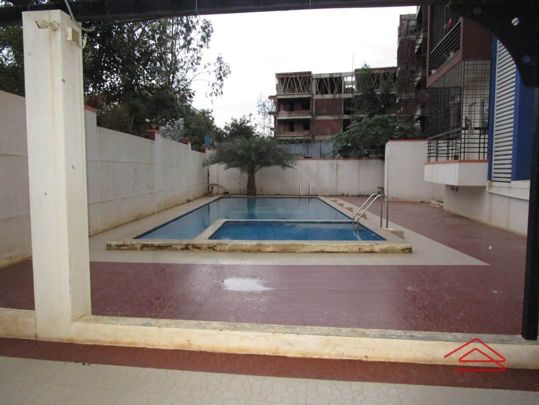 Project: SwimmingPool