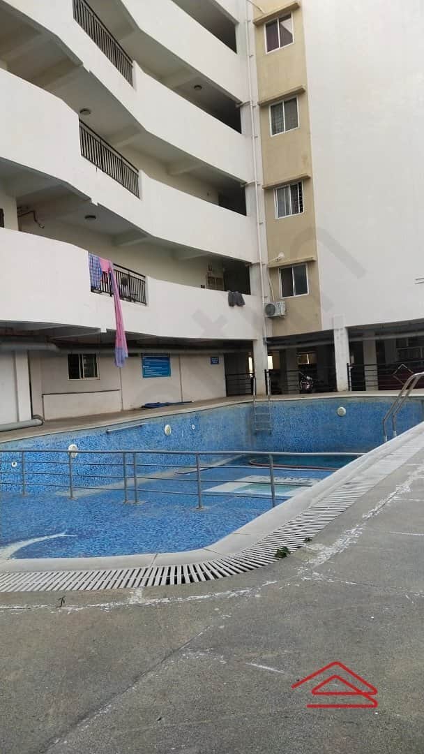 Project: SwimmingPool