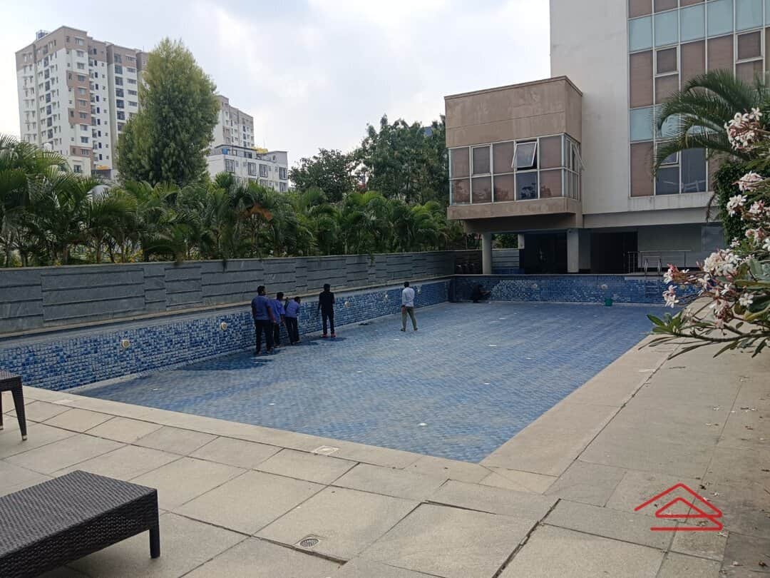 Project: SwimmingPool