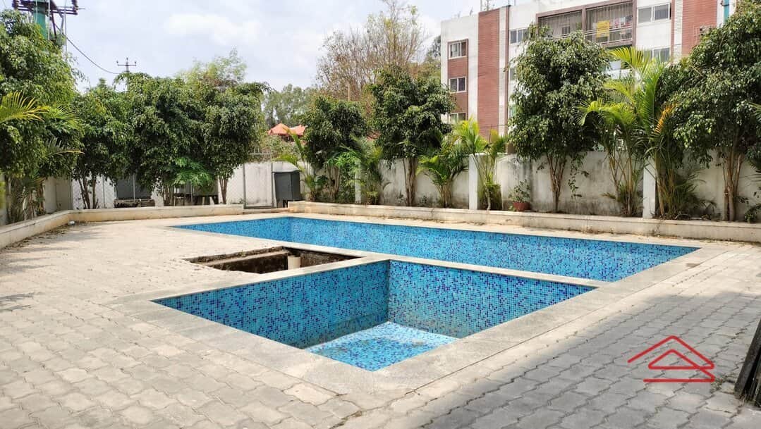 Project: SwimmingPool