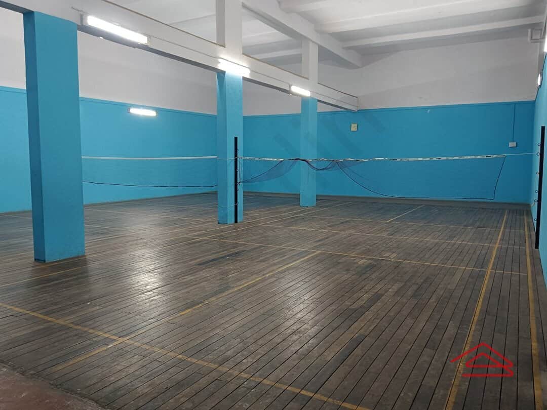 Project: BadmintonCourt