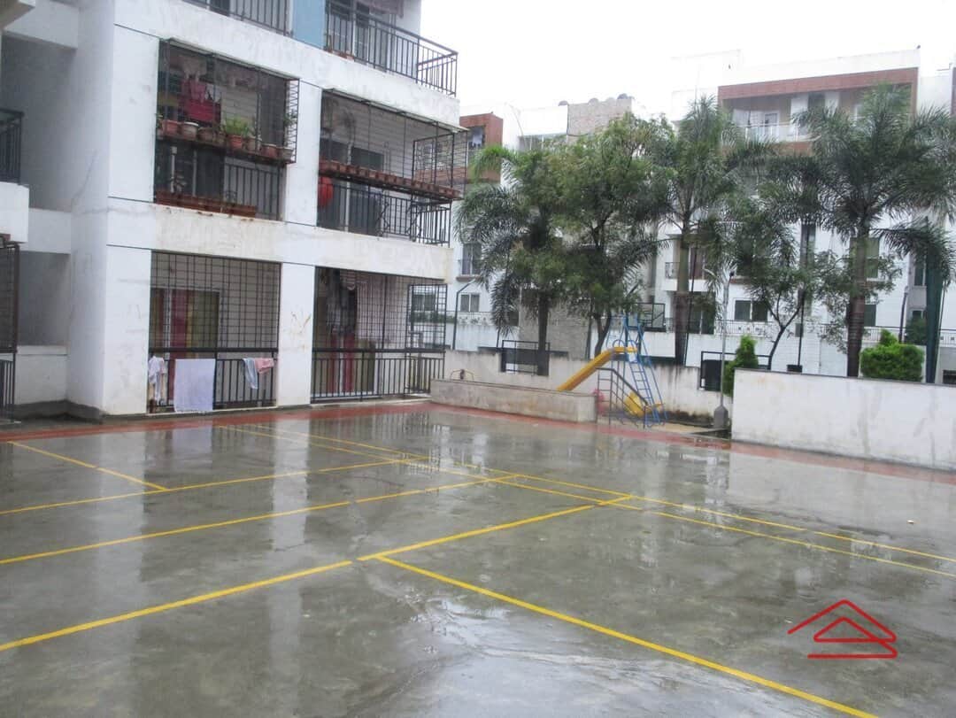 Project: BadmintonCourt