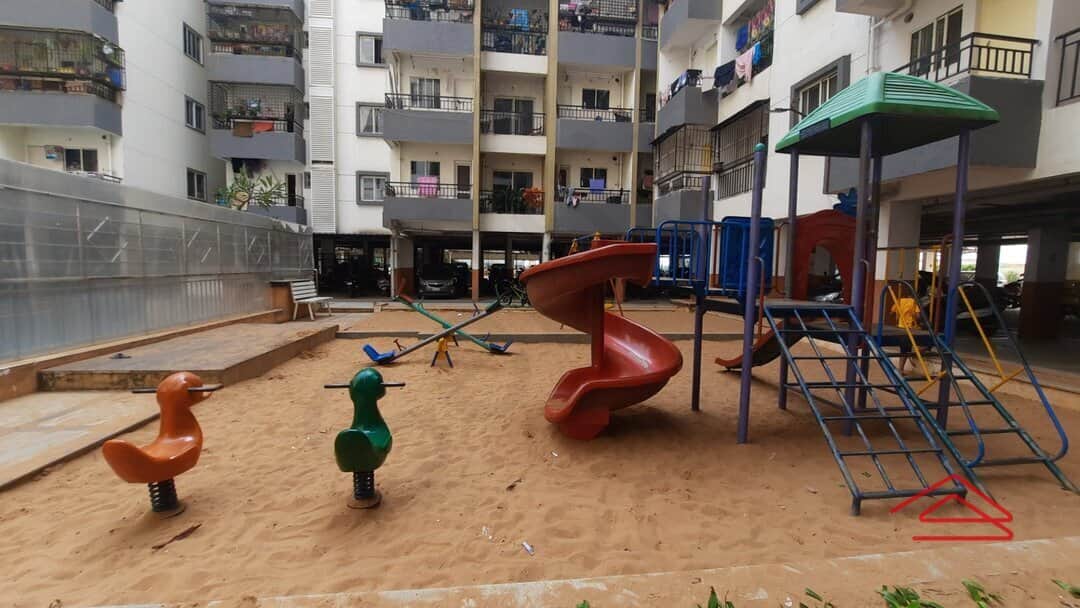 Project: KidsPlayArea