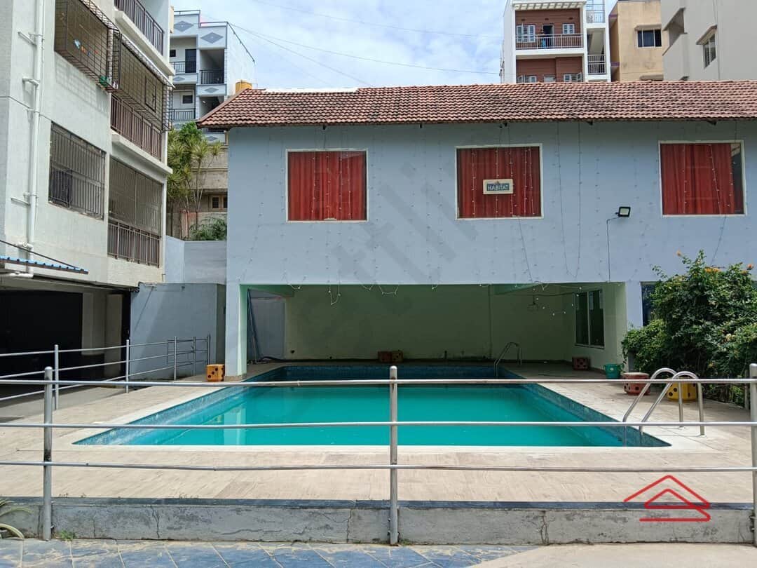 Project: SwimmingPool