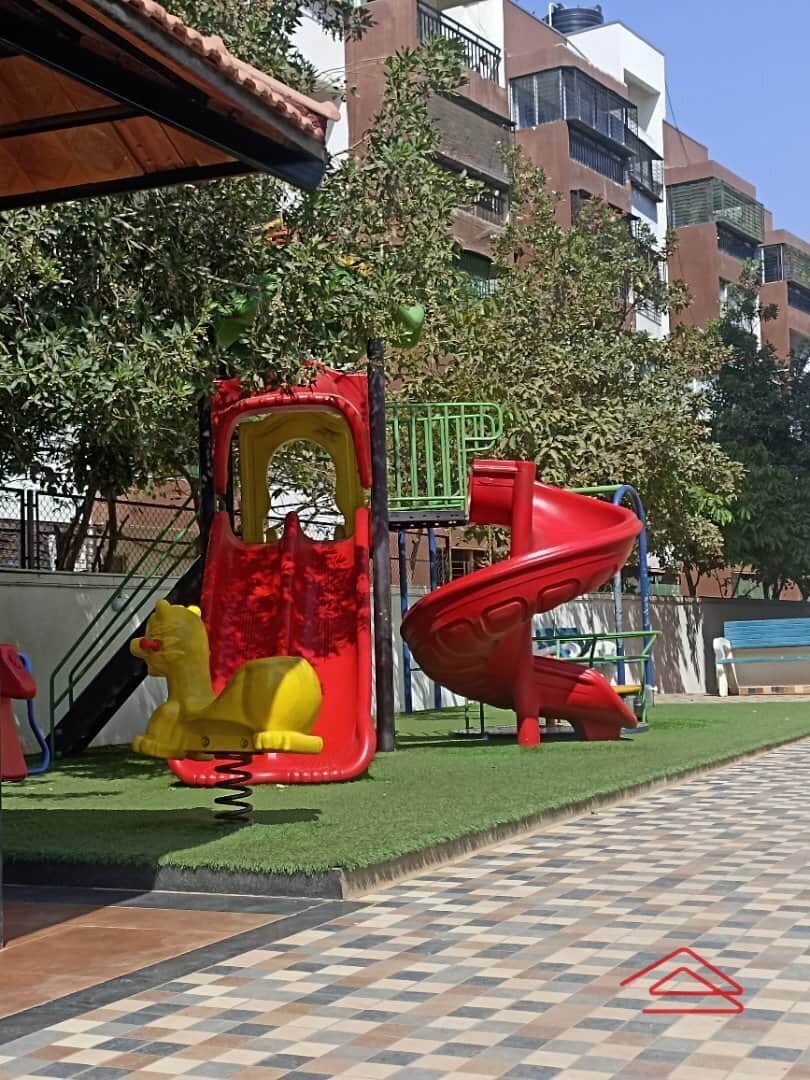 Project: KidsPlayArea