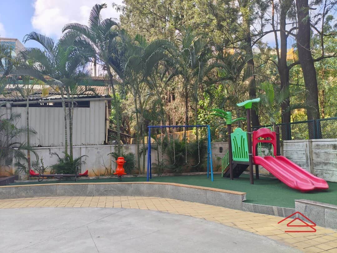 Project: KidsPlayArea