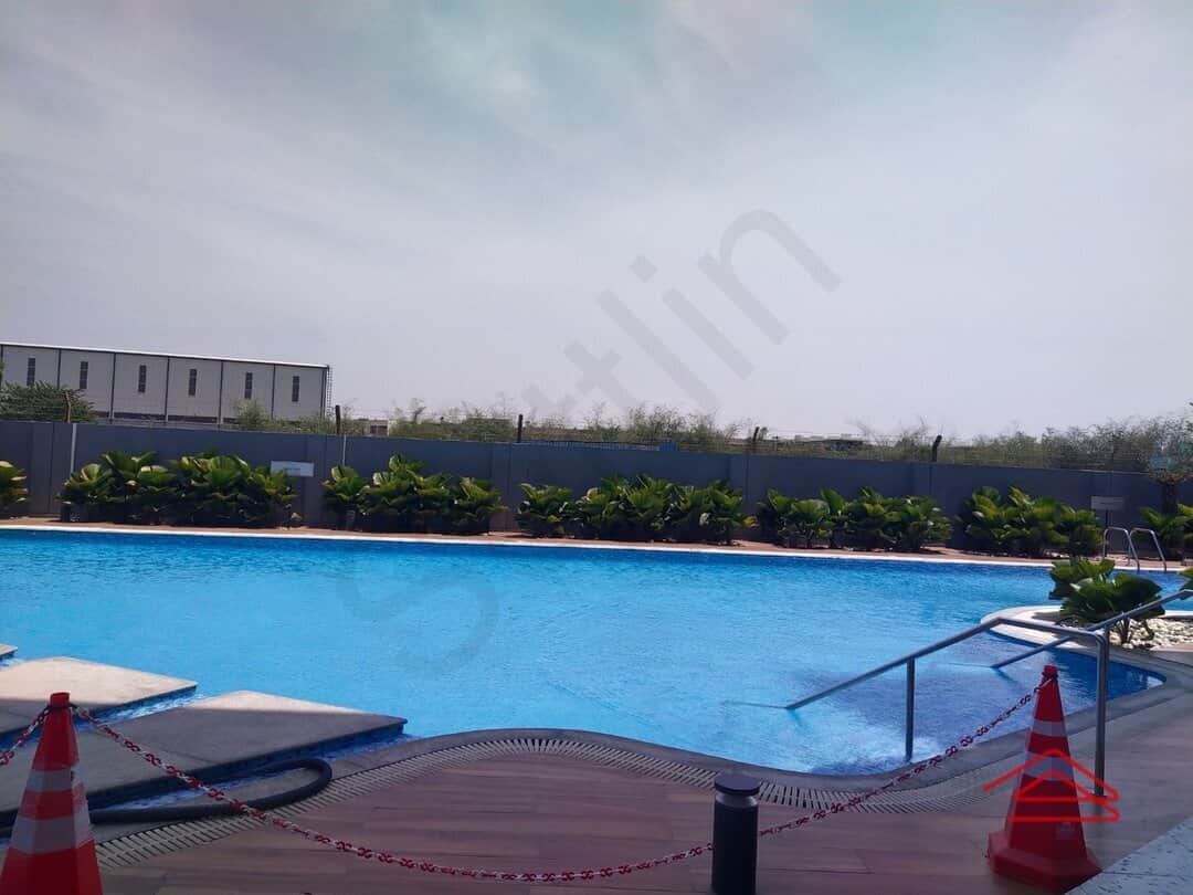 Project: SwimmingPool