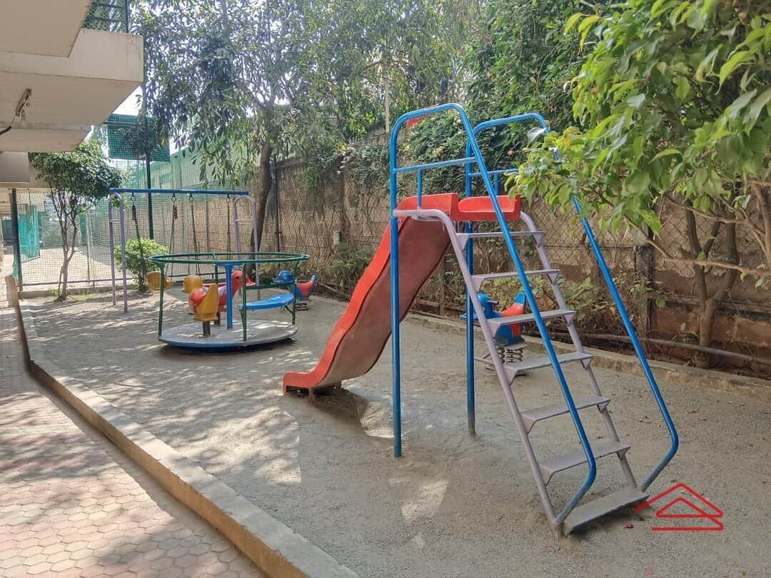 Project: KidsPlayArea