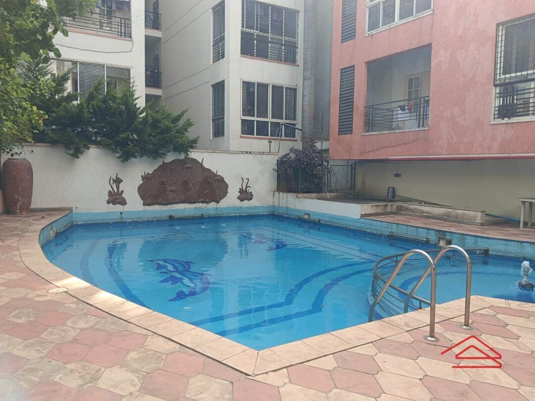 Project: SwimmingPool