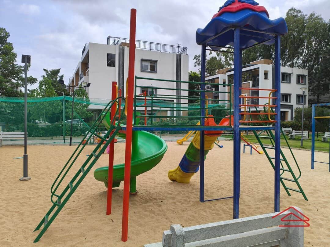 Project: KidsPlayArea