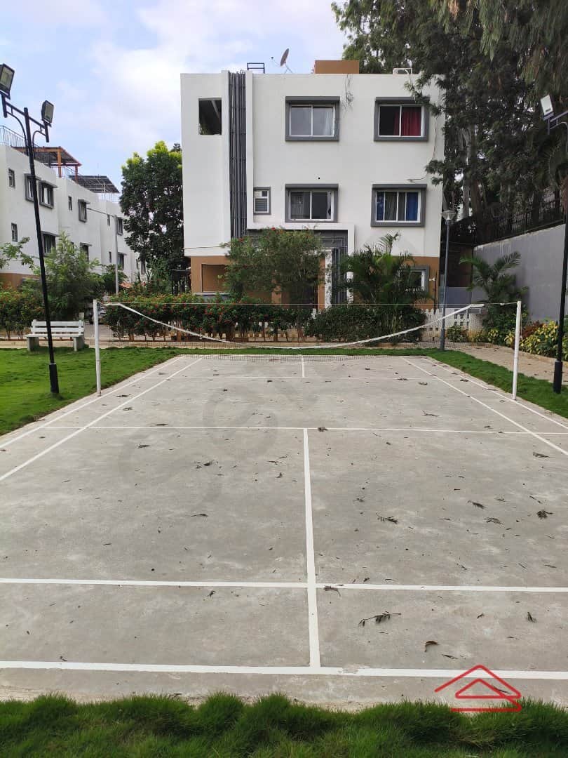 Project: BadmintonCourt