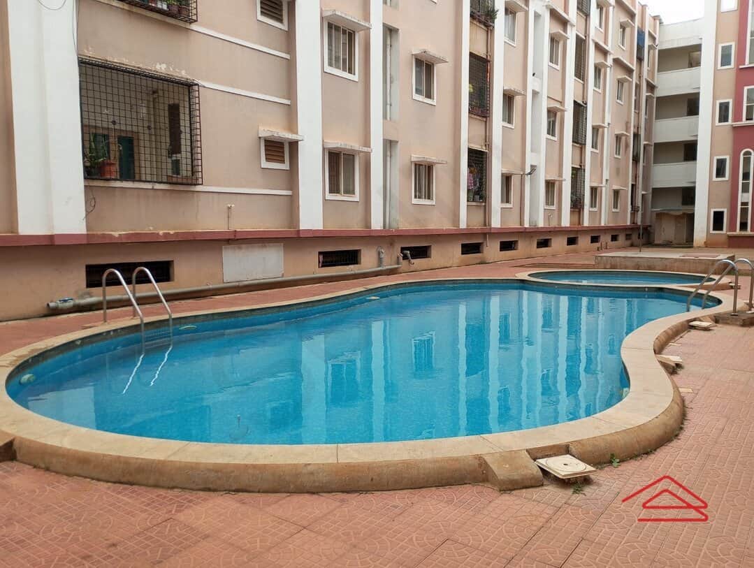 Project: SwimmingPool