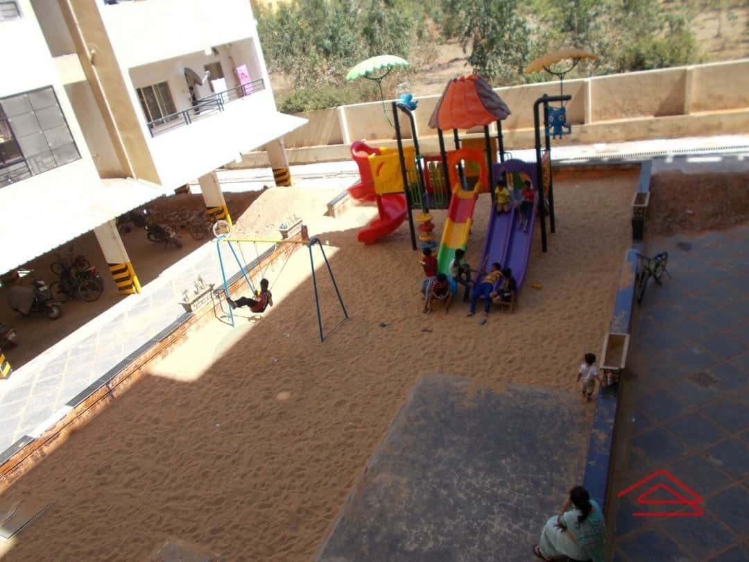 Project: KidsPlayArea