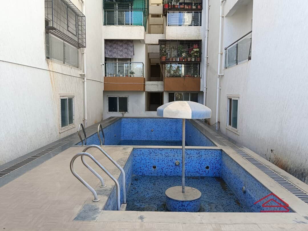 Project: SwimmingPool