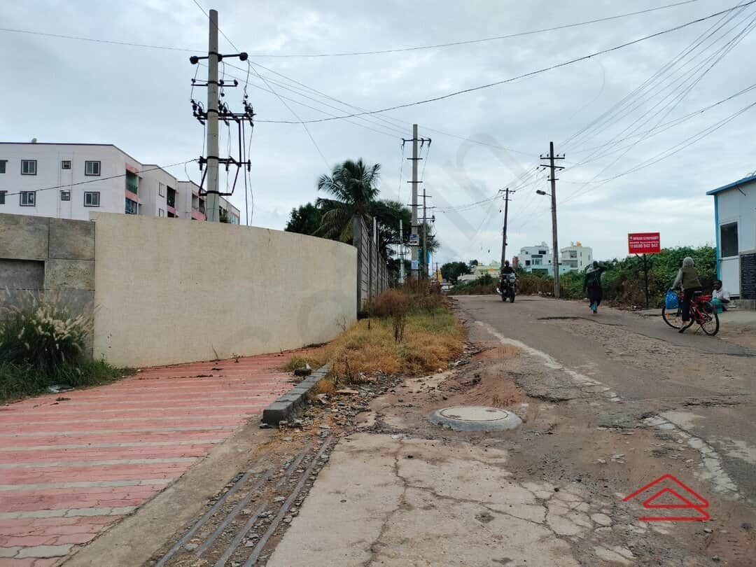 Project: ApproachRoad