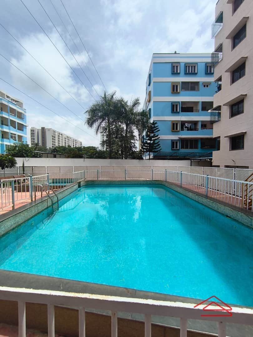 Project: SwimmingPool