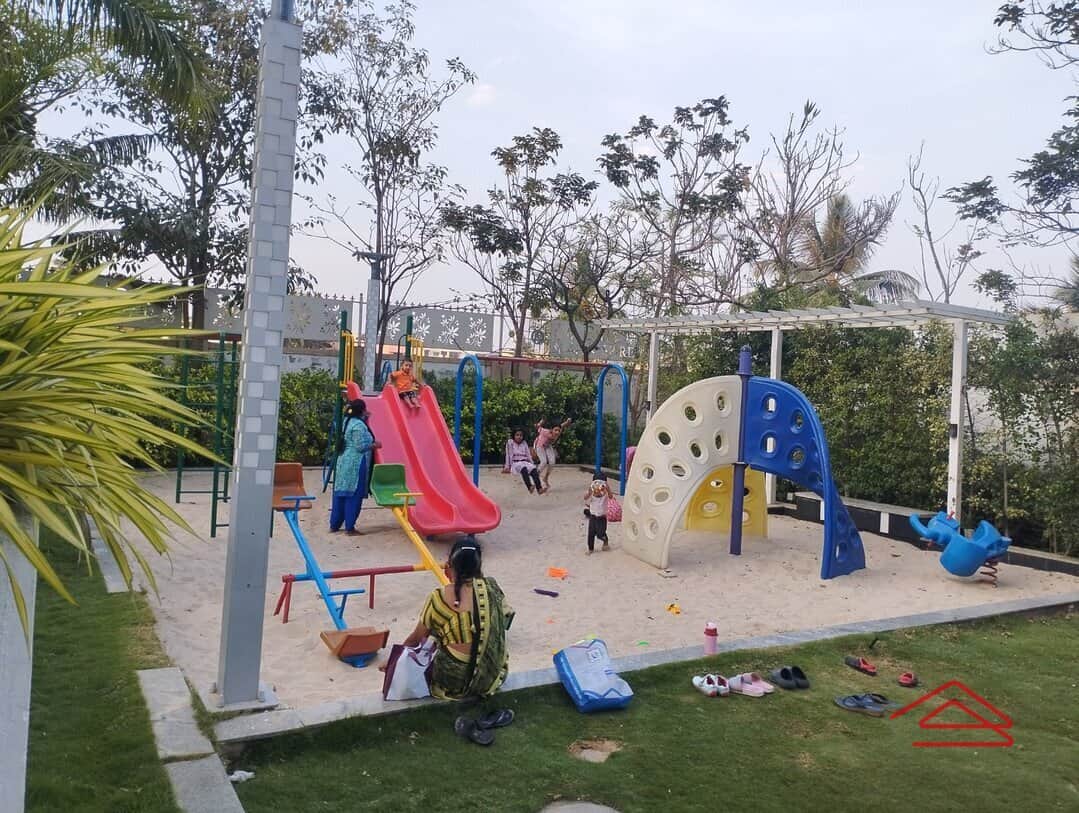 Project: KidsPlayArea
