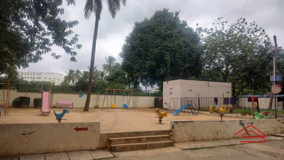 Project: KidsPlayArea