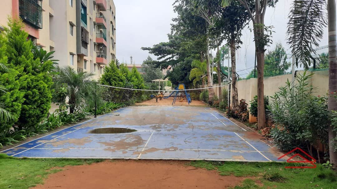 Project: BadmintonCourt