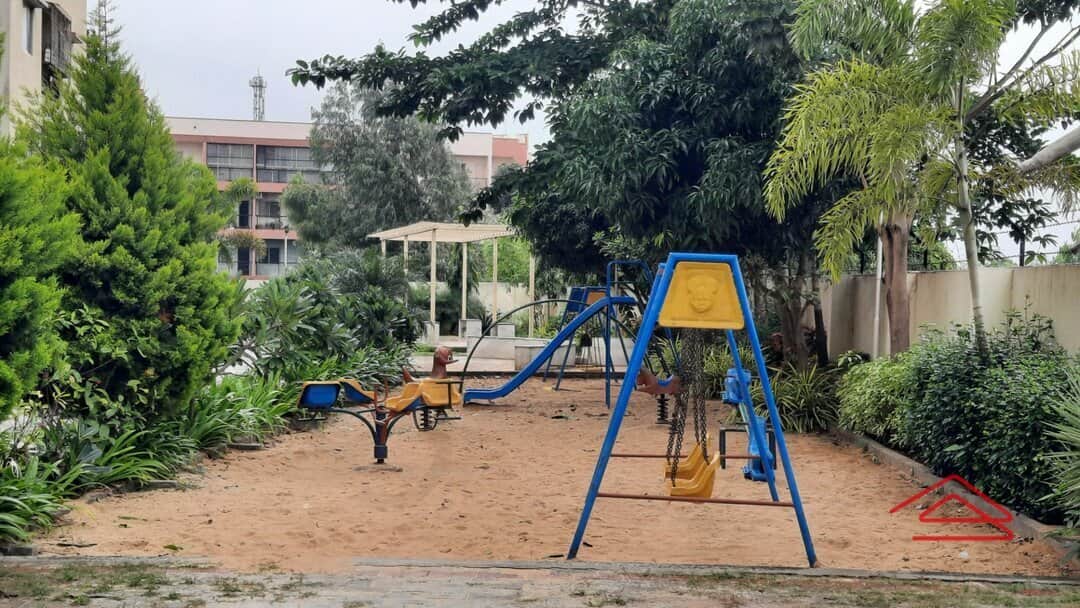 Project: KidsPlayArea