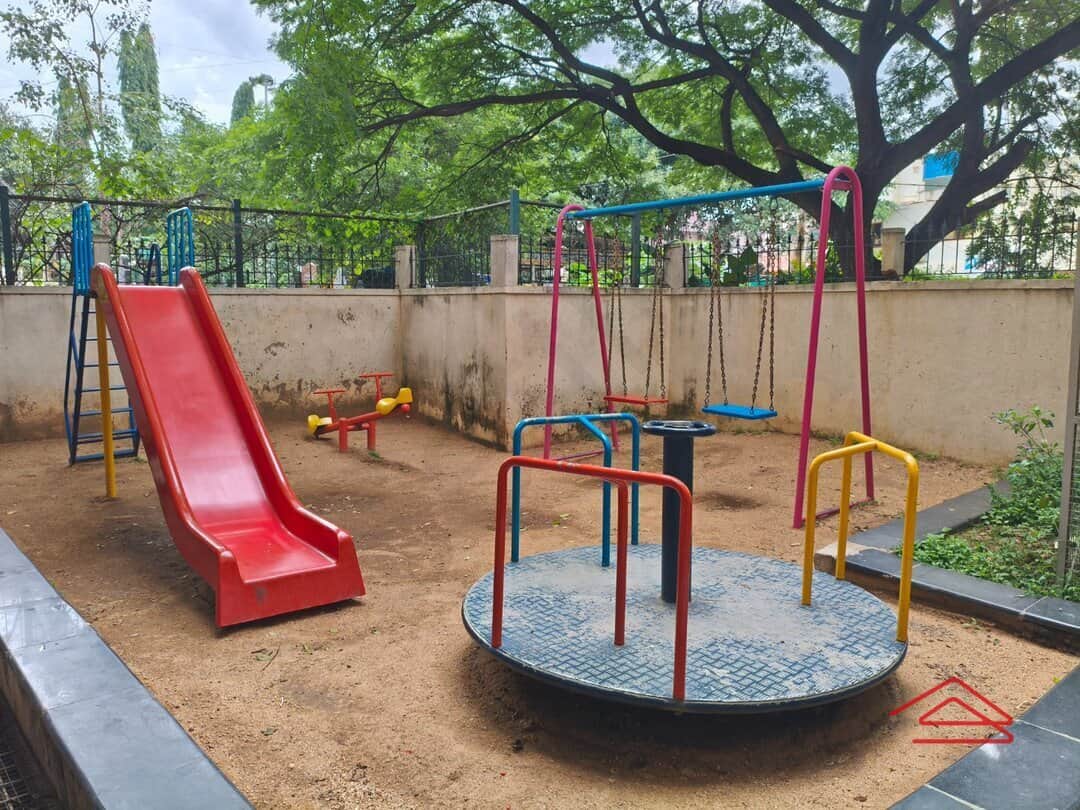 Project: KidsPlayArea