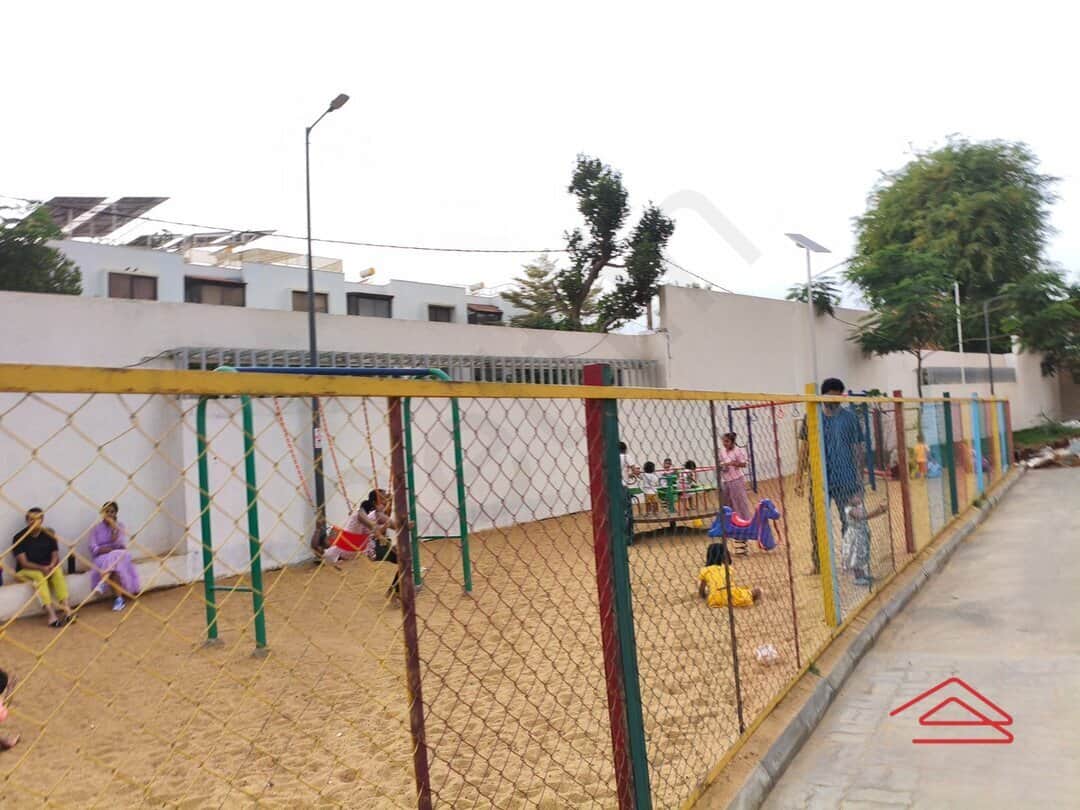 Project: KidsPlayArea