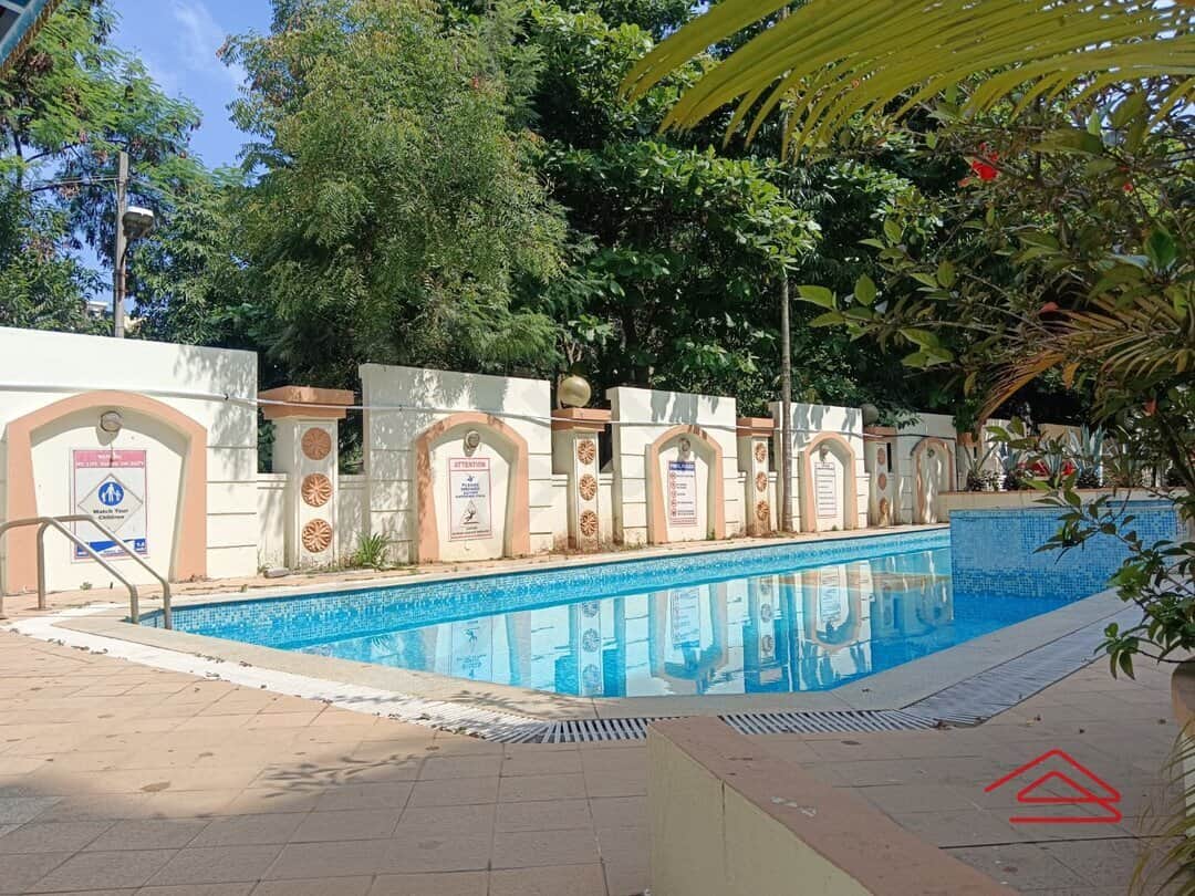 Project: SwimmingPool