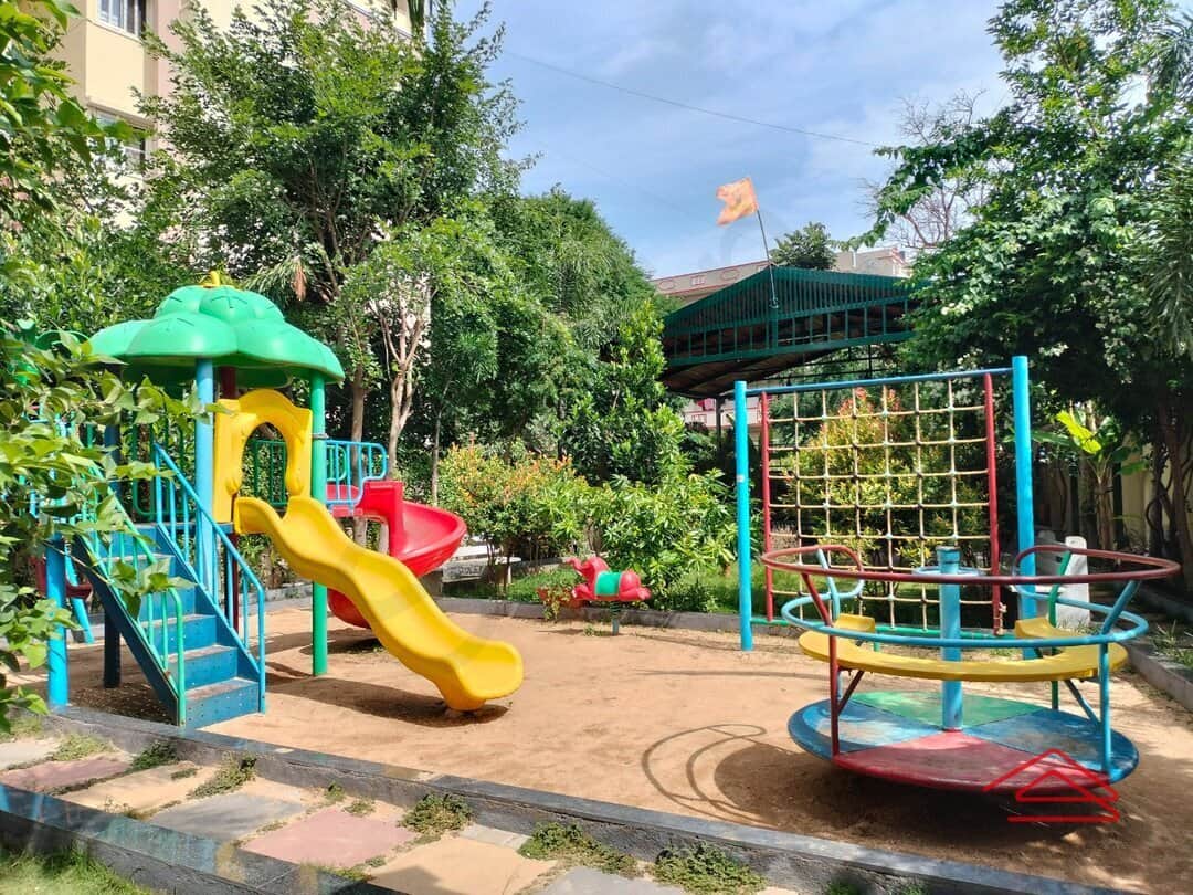 Project: KidsPlayArea