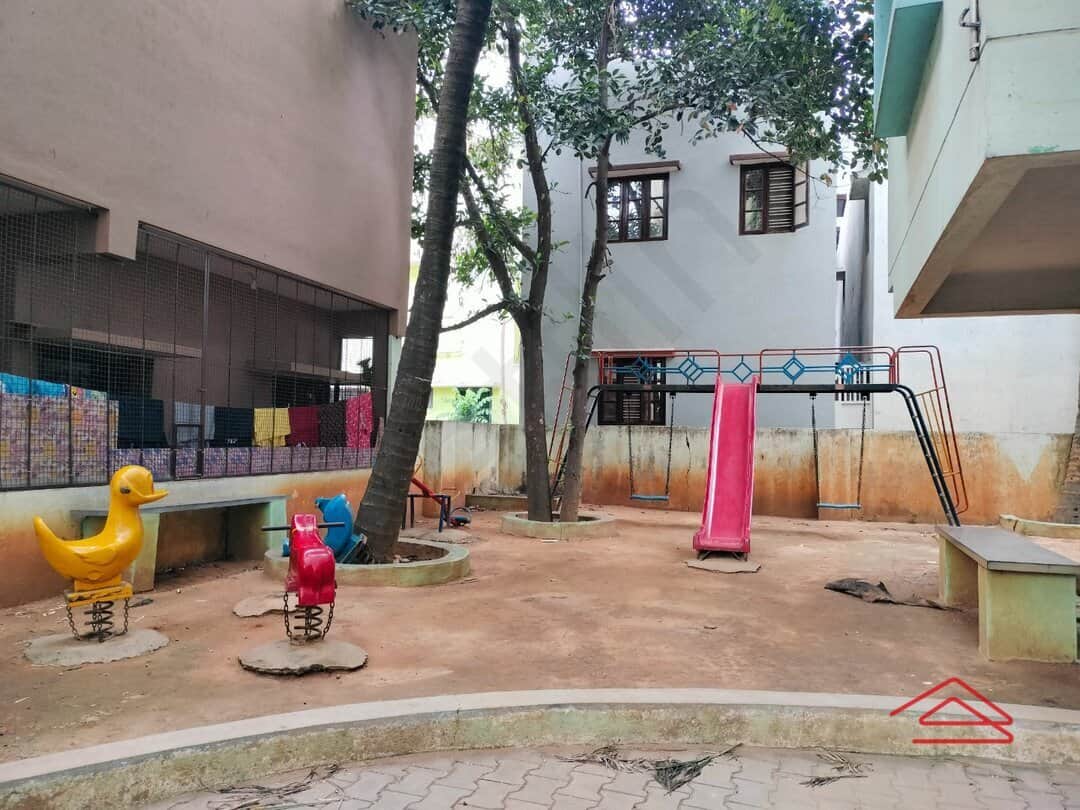 Project: KidsPlayArea