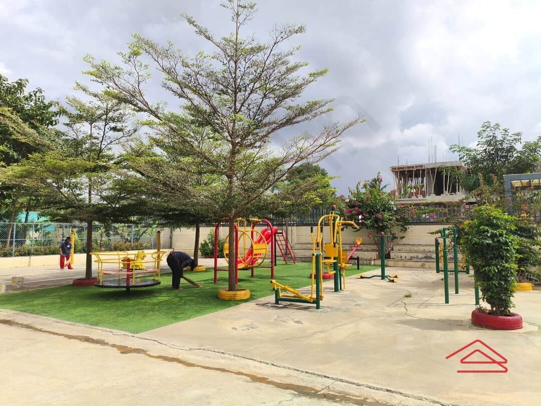 Project: KidsPlayArea