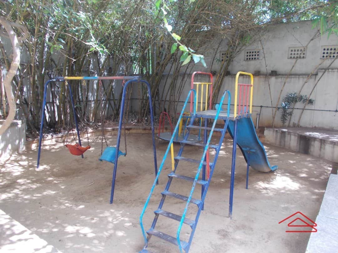 Project: KidsPlayArea