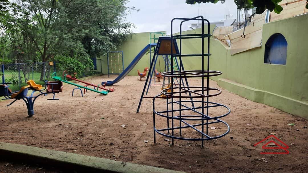 Project: KidsPlayArea