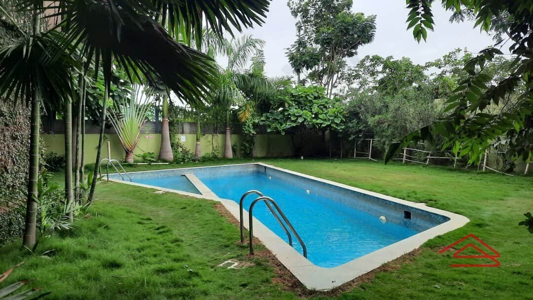 Project: SwimmingPool