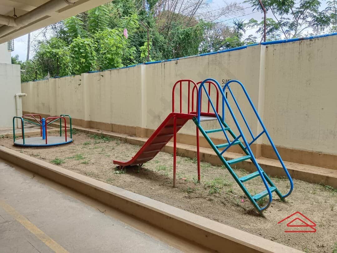 Project: KidsPlayArea