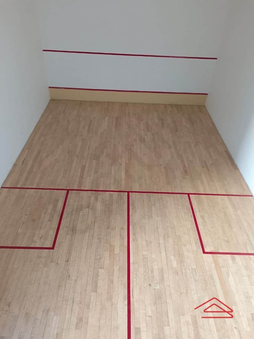 Project: SquashCourt
