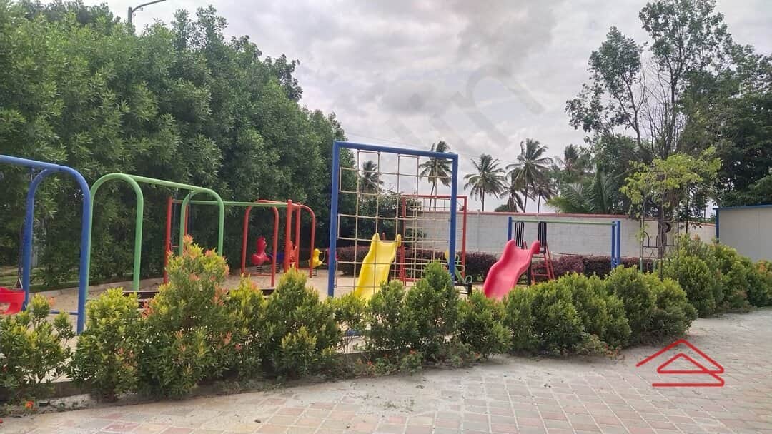 Project: KidsPlayArea