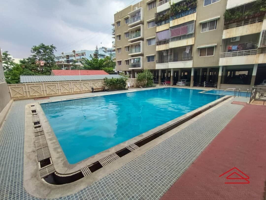 Project: SwimmingPool