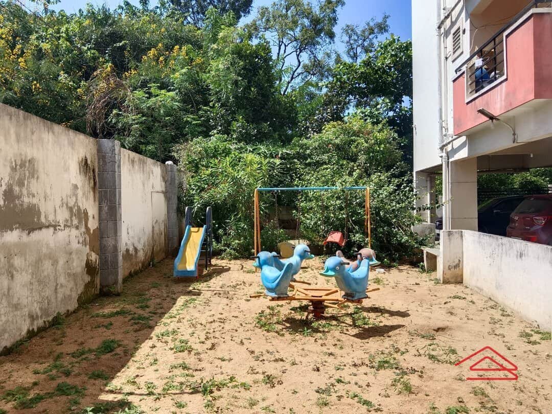 Project: KidsPlayArea