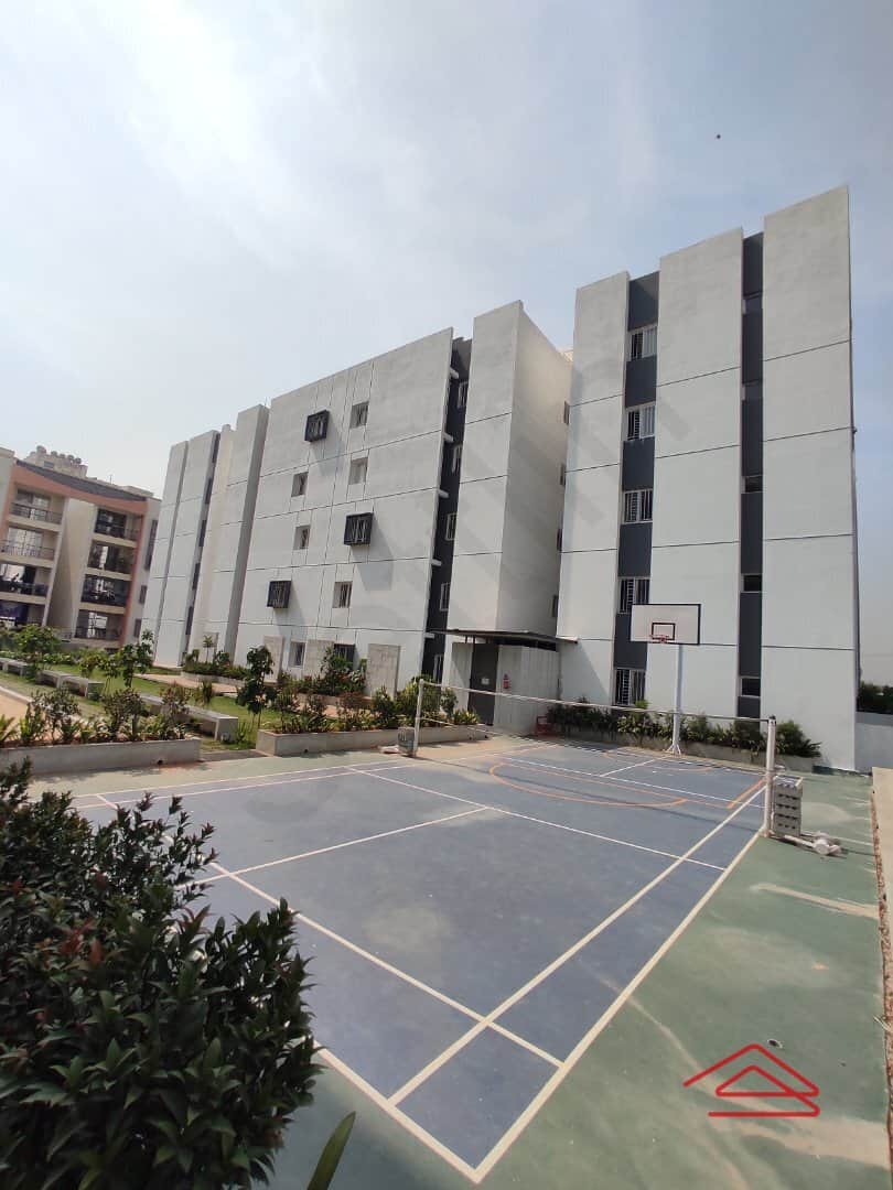 Project: BadmintonCourt