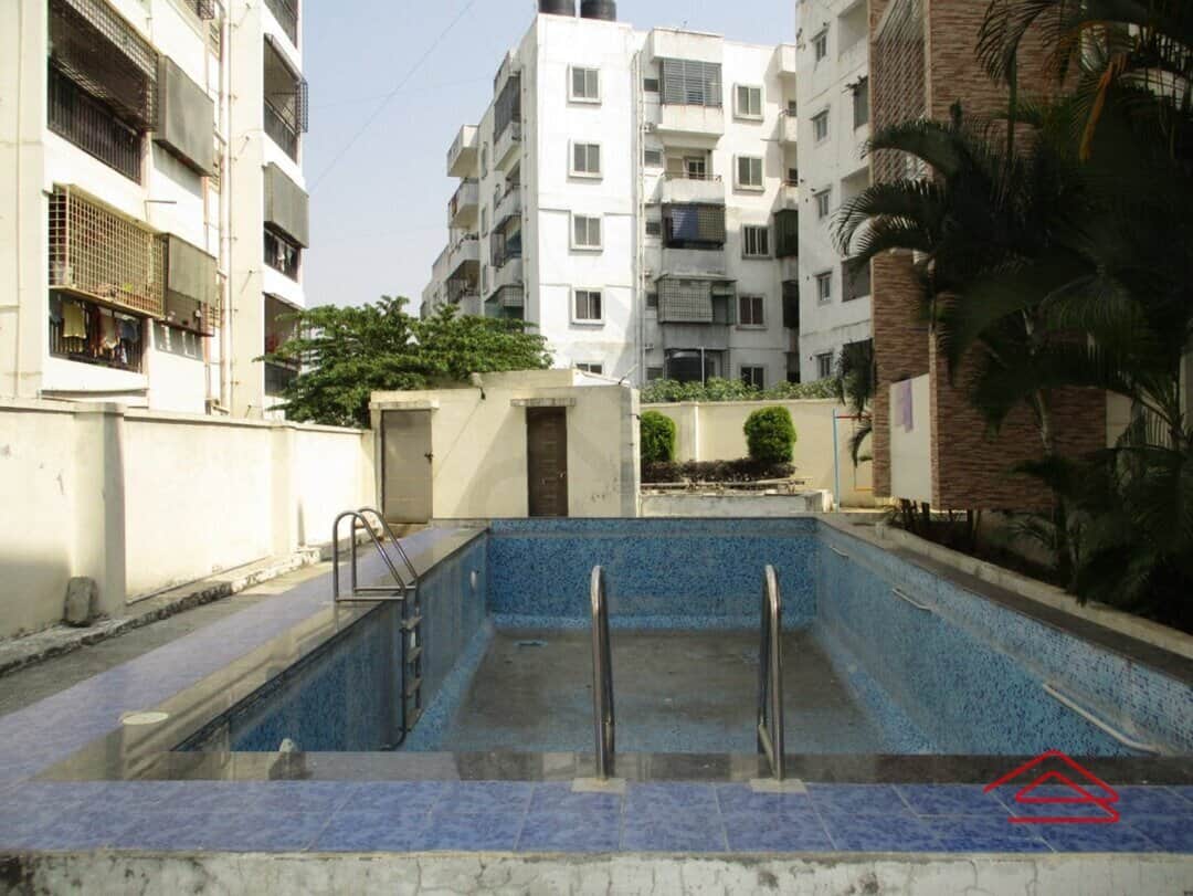 Project: SwimmingPool